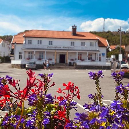 Nevlunghavn Gjestgiveri Hotel Larvik Bagian luar foto